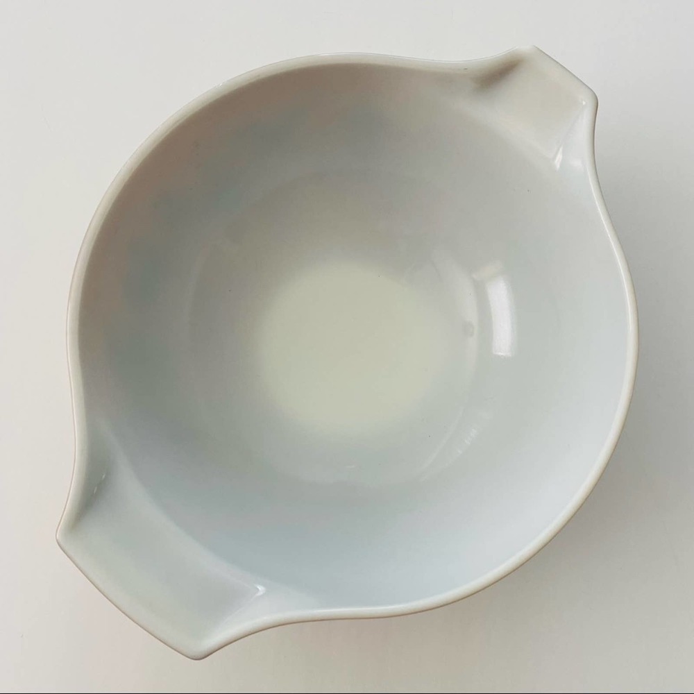 Pyrex | Early American Vintage 4 Qt Cinderella Mixing Bowl - Picture 2 of 13